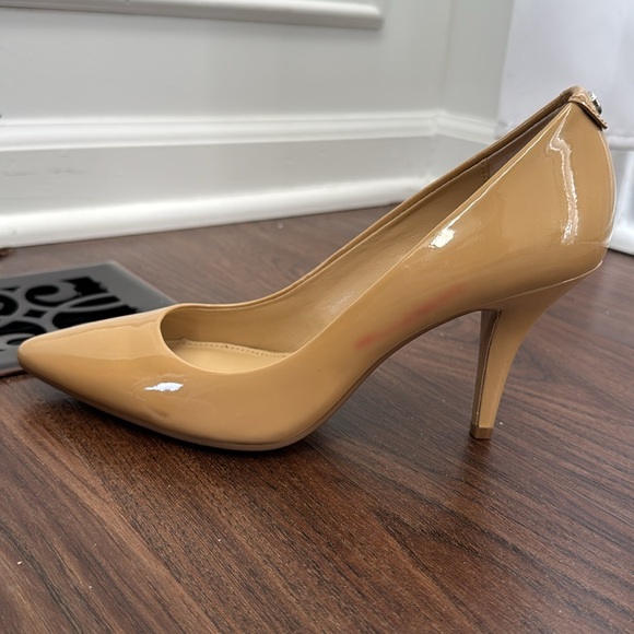 Michael Kors heels - Picture 4 of 4